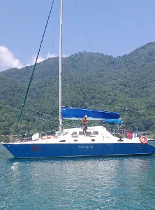 Catamarã modelo Kelly 37' - Projeto Derek Kelsall