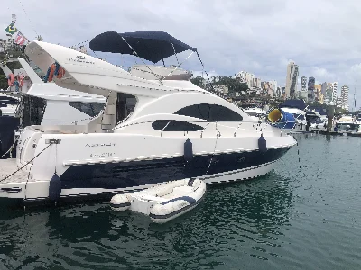 Azimut 38
